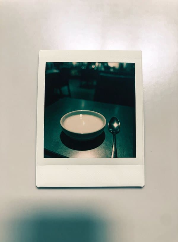 Polaroid av dubbelskinnsmjölk, mjölkpudding från Shunde